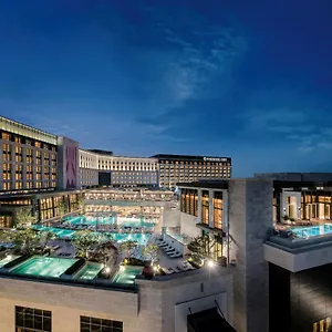 5* فندق ومنتجع بارادايس، بارادايس سيتي