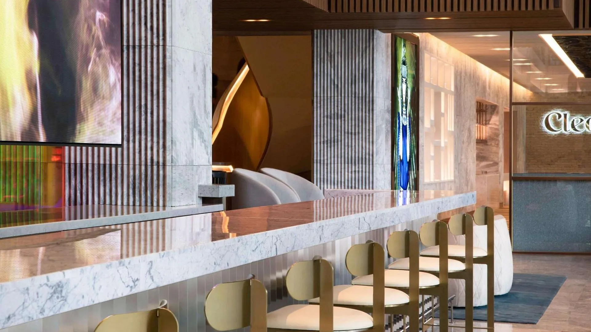 Mondrian Seoul Itaewon Hotel